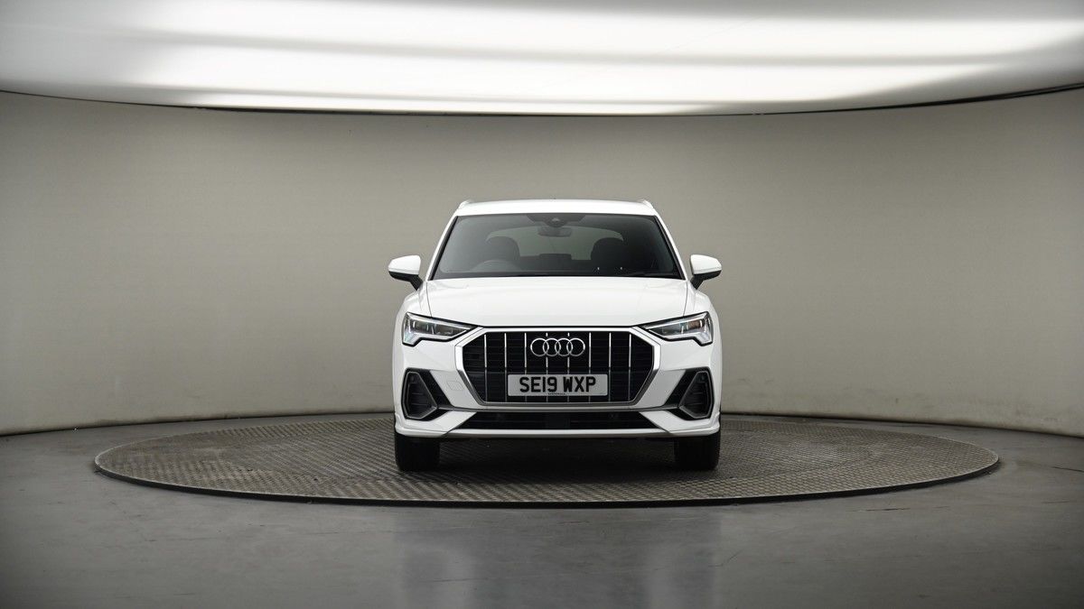 More views of Audi Q3