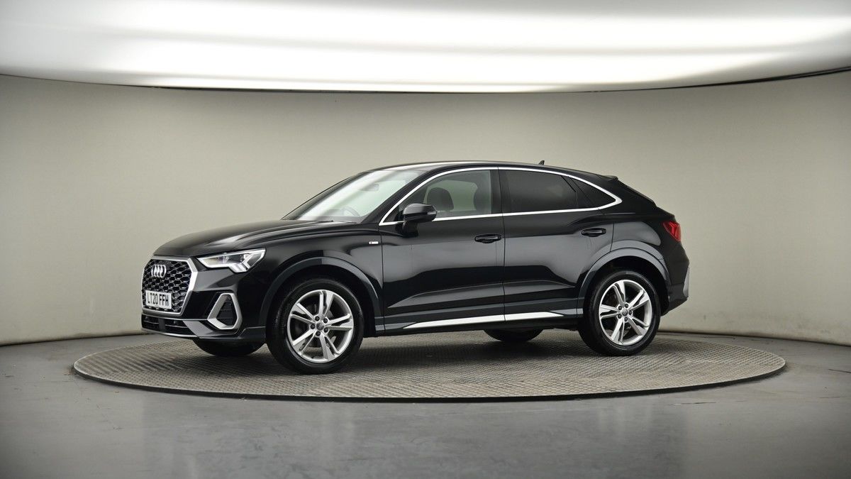 More views of Audi Q3