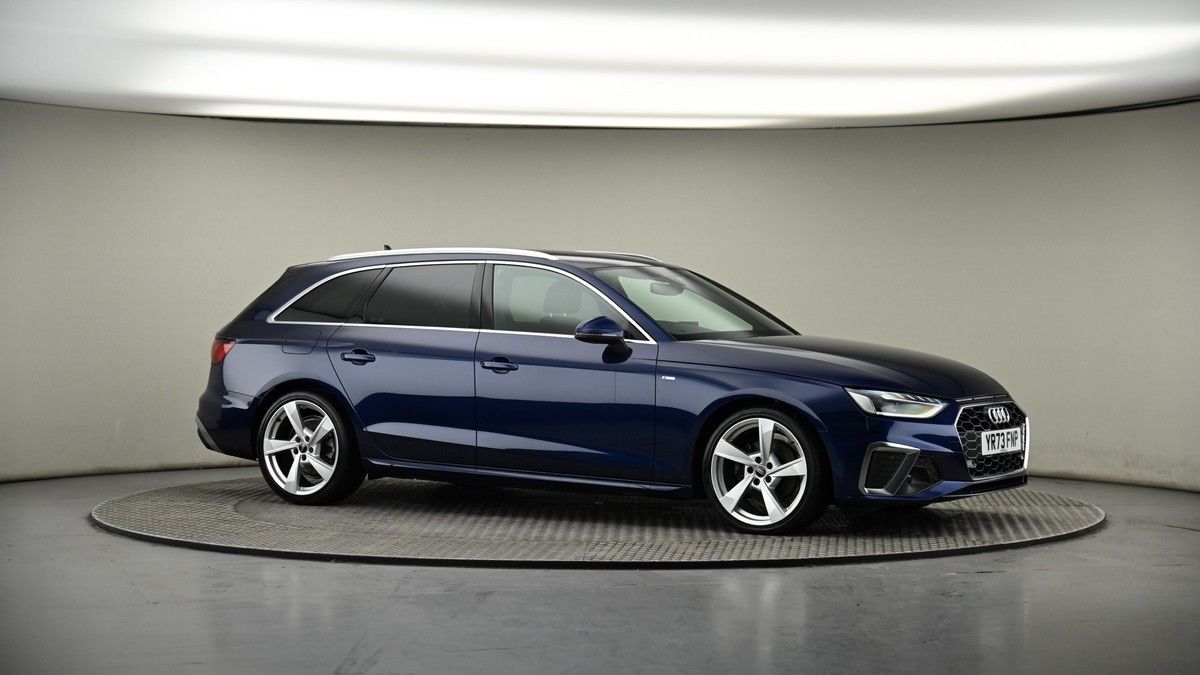 Audi A4 Avant Image 6