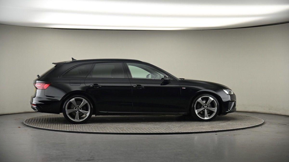 More views of Audi A4 Avant