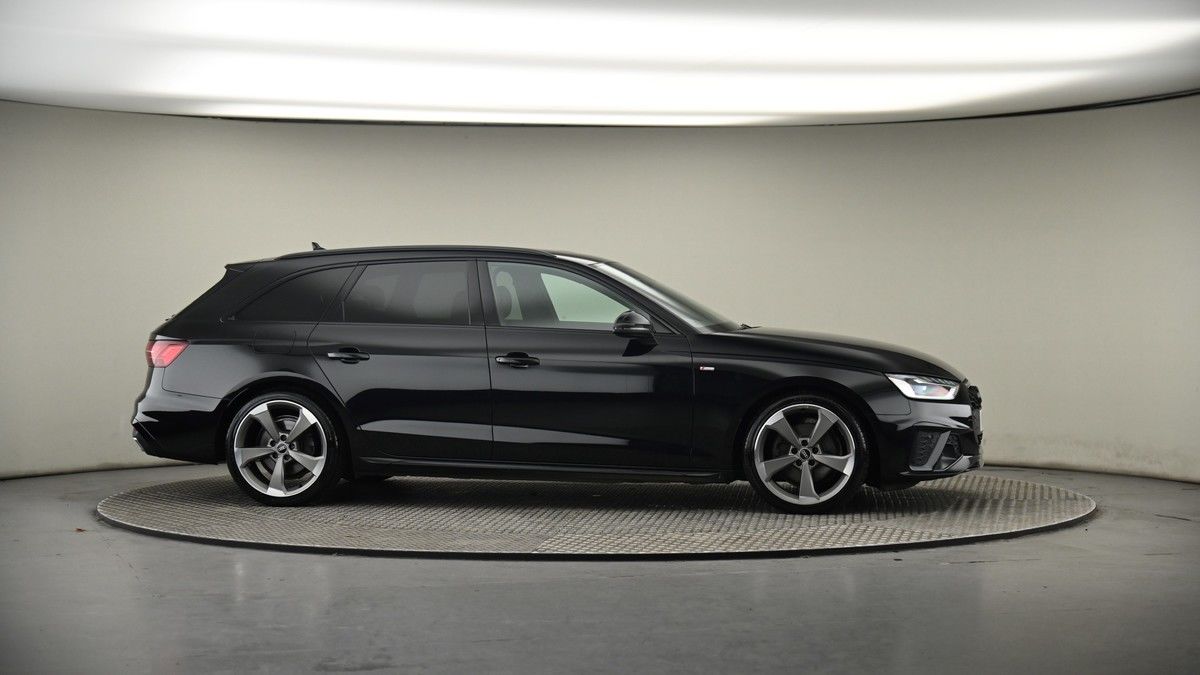 More views of Audi A4 Avant