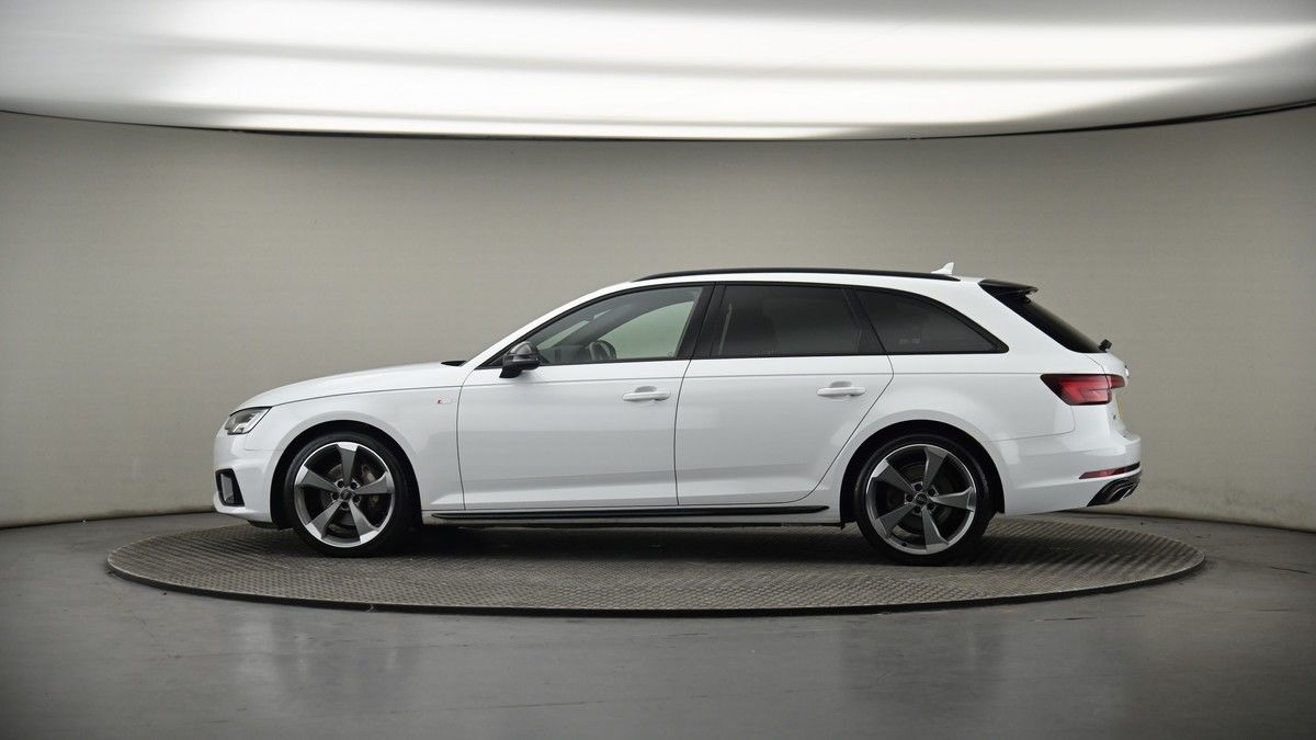 More views of Audi A4 Avant