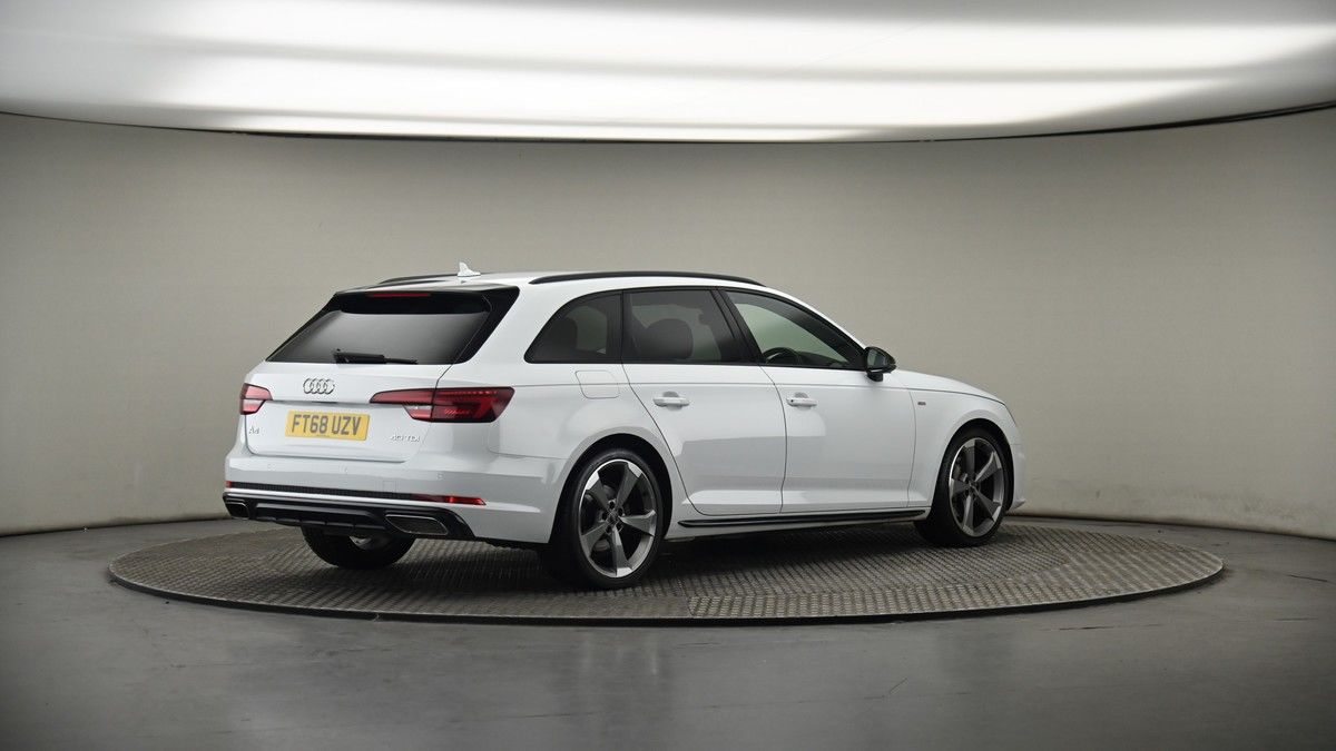 Audi A4 Avant Image 7