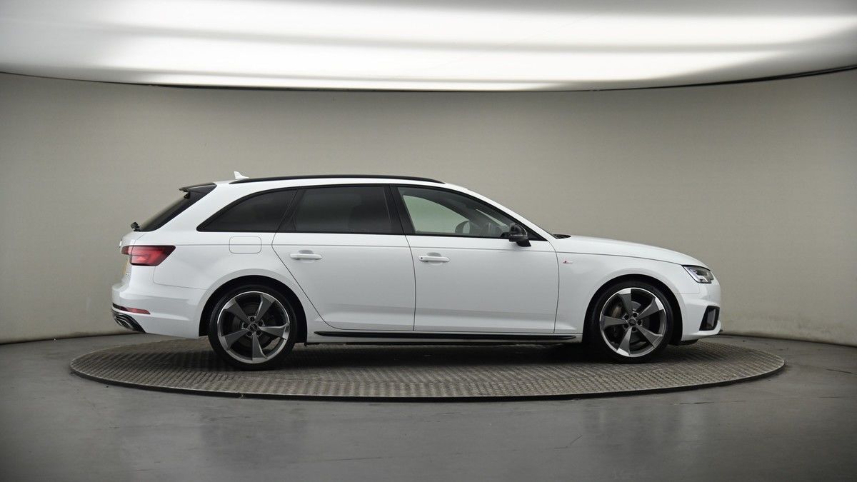 More views of Audi A4 Avant