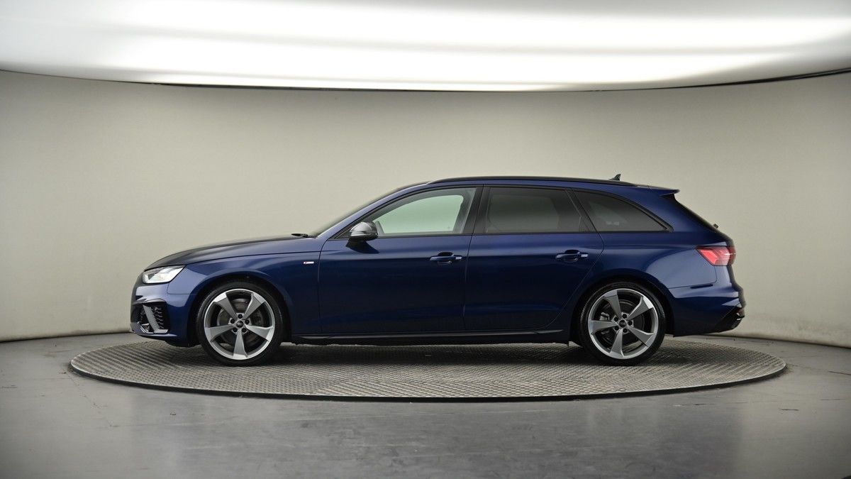 Audi A4 Avant Image 19