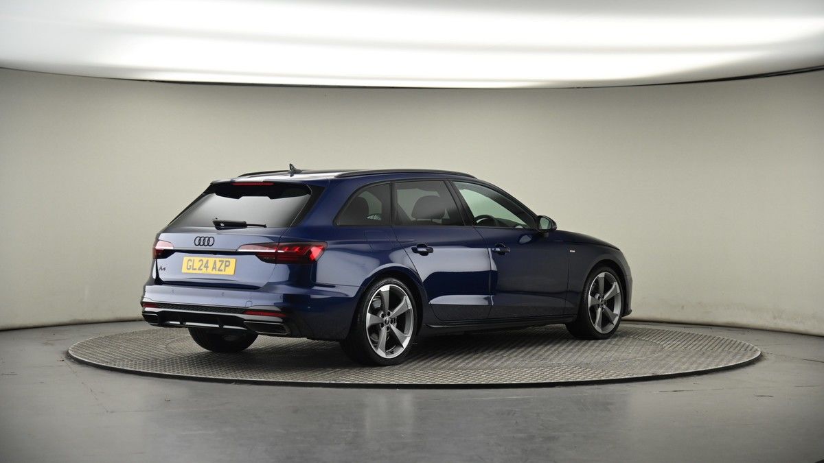 Audi A4 Avant Image 7