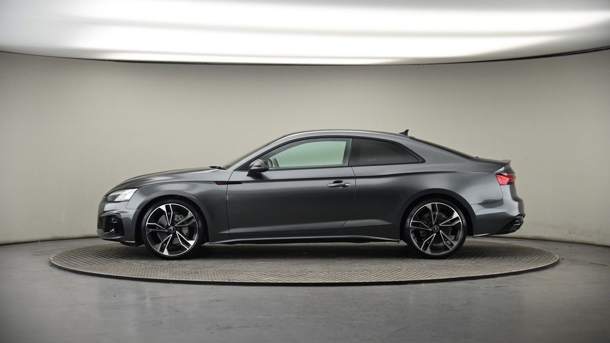 Audi A5 Image 19