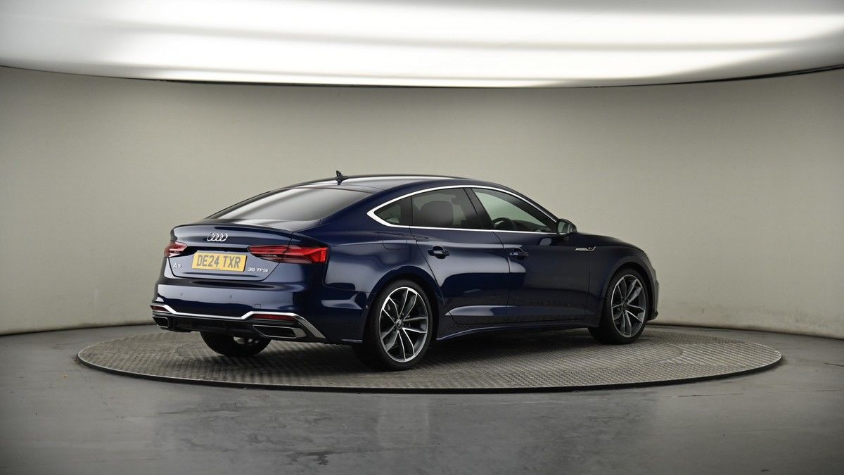 Audi A5 Image 7