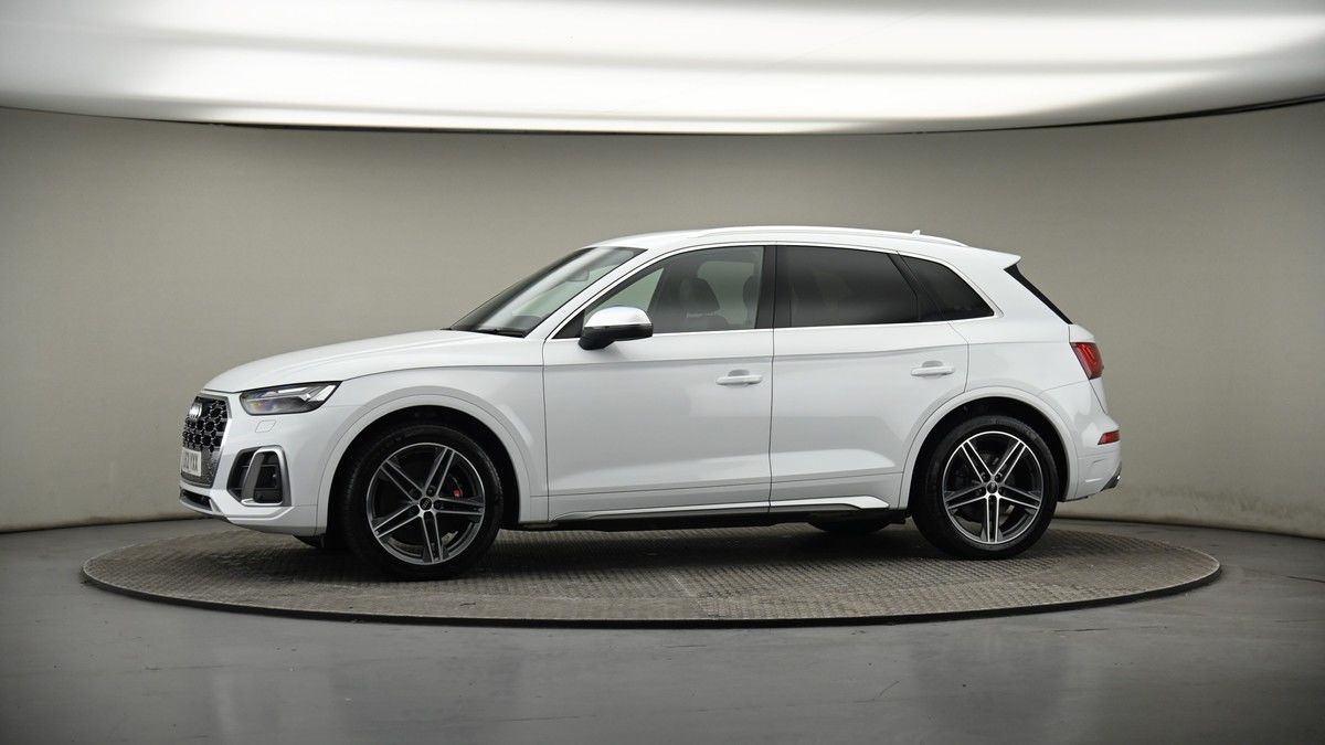 Audi SQ5 Image 19