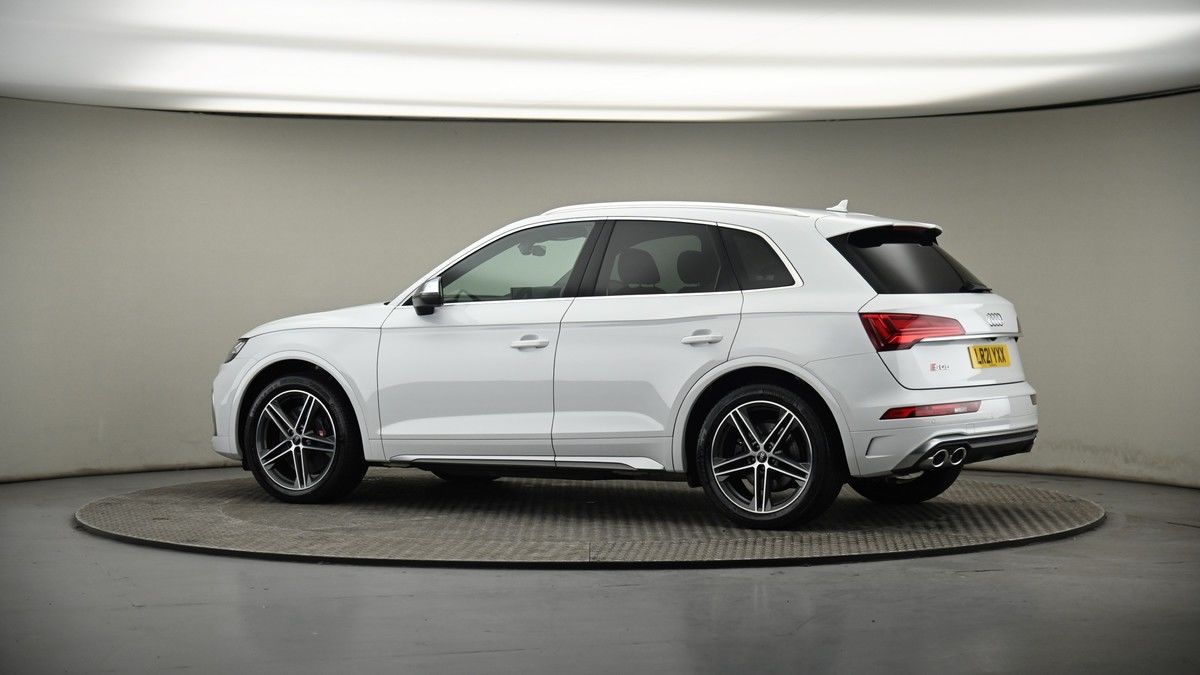 More views of Audi SQ5