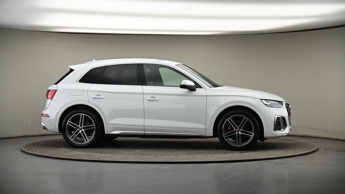 Audi SQ5 Image 6