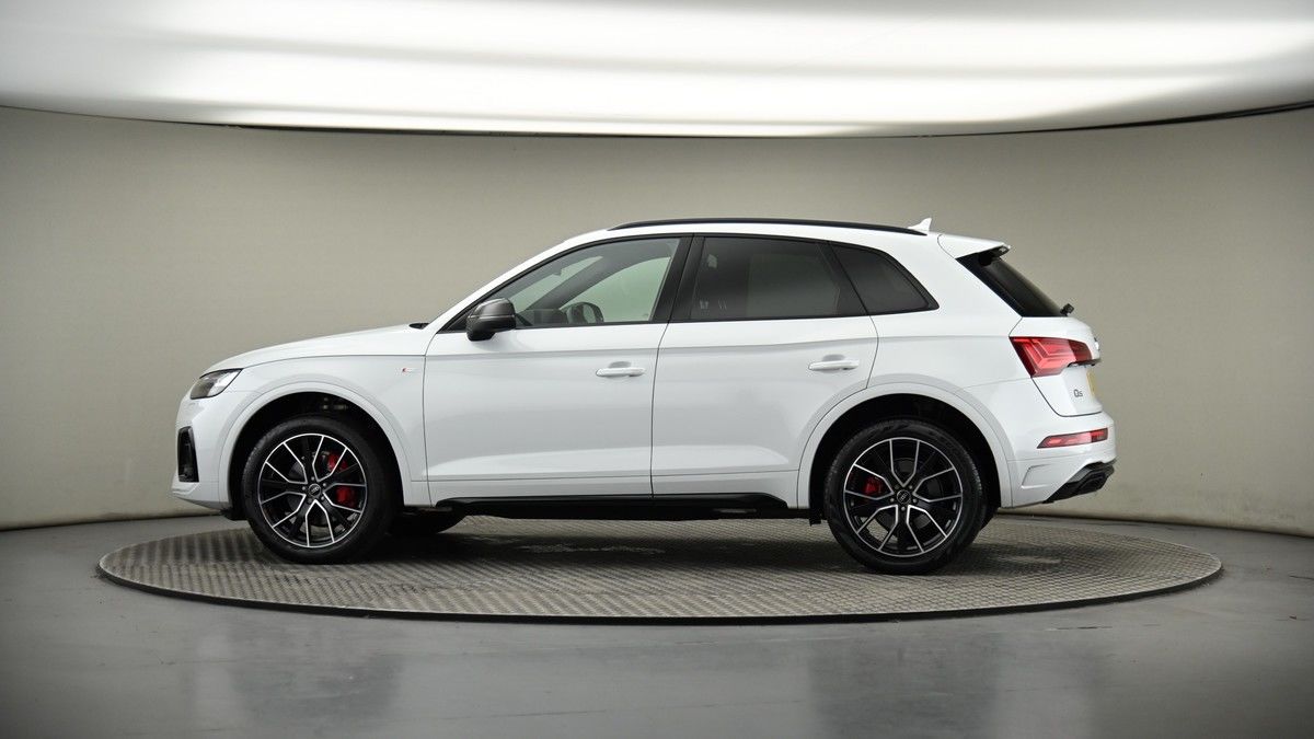 More views of Audi Q5