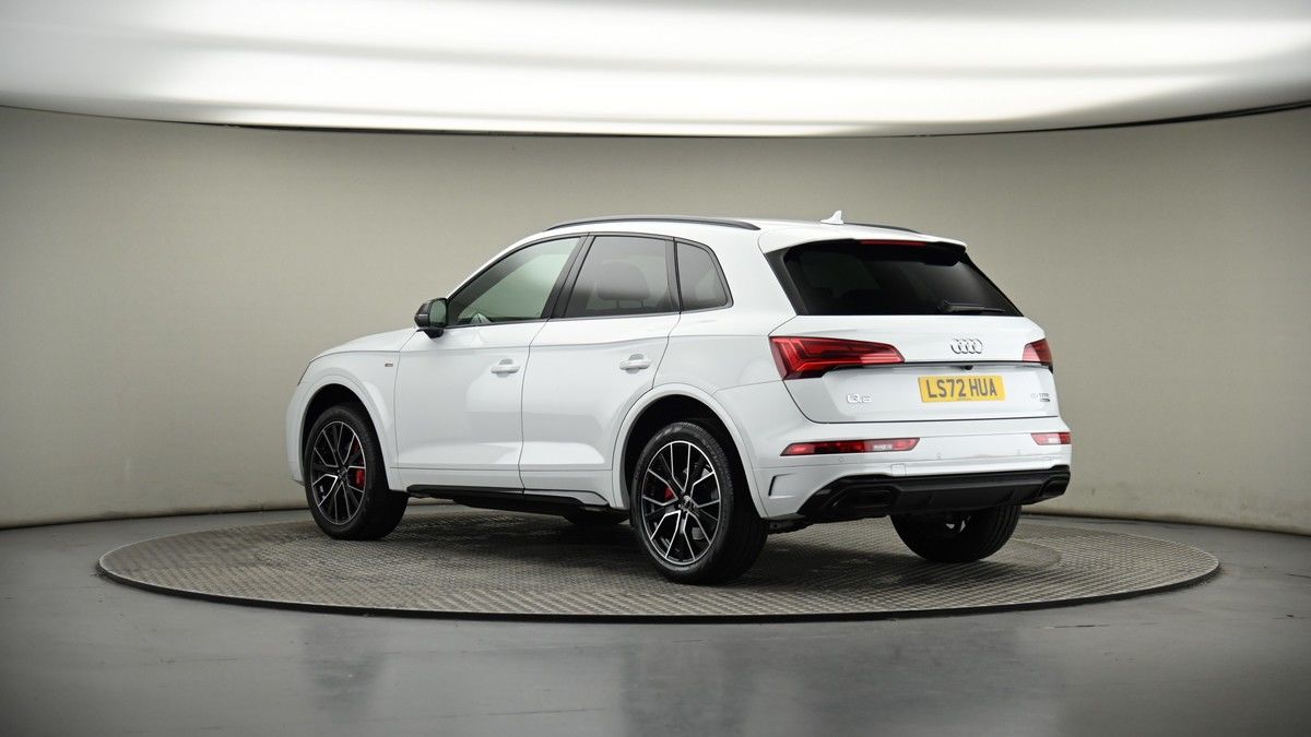 More views of Audi Q5