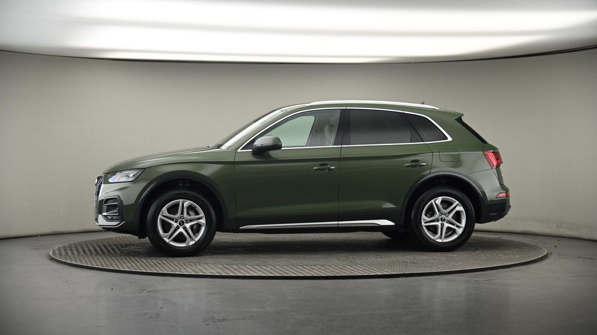 More views of Audi Q5