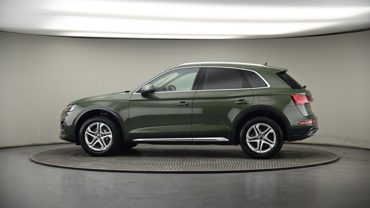 More views of Audi Q5