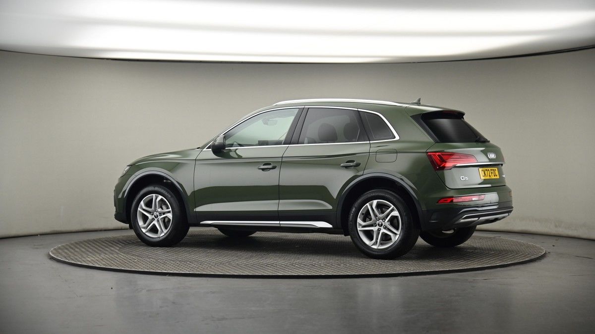 More views of Audi Q5