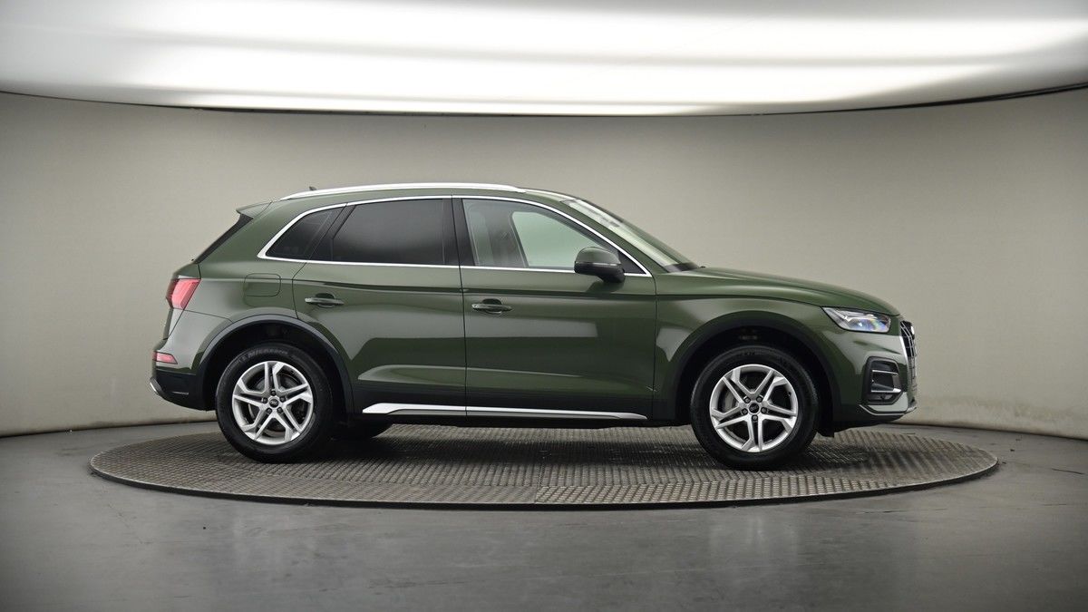 More views of Audi Q5