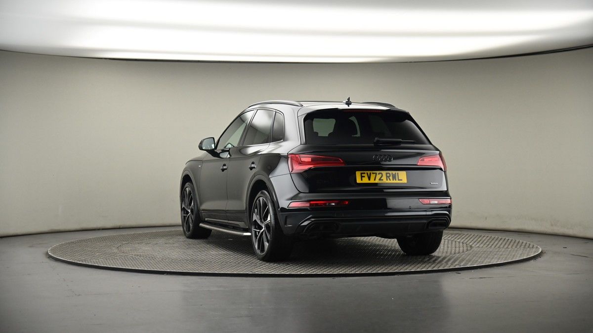 More views of Audi Q5