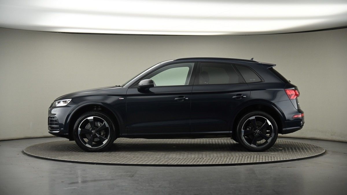 Audi Q5 Image 19