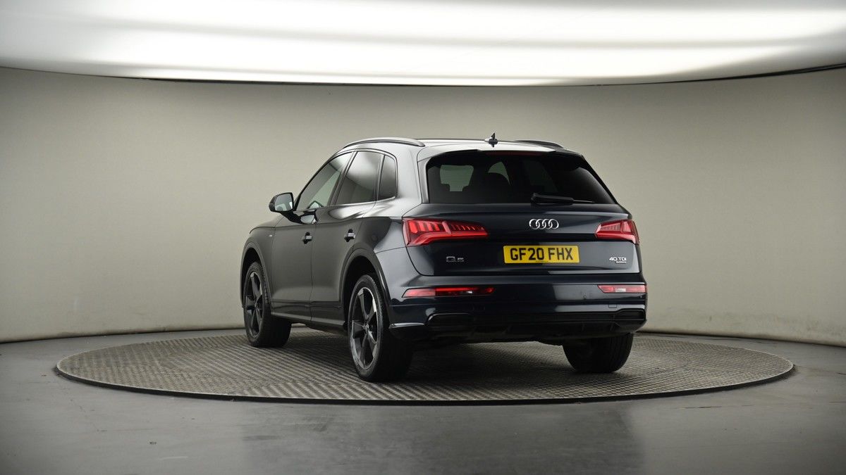 More views of Audi Q5