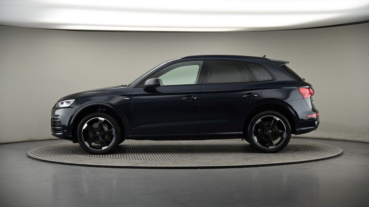 Audi Q5 Image 19