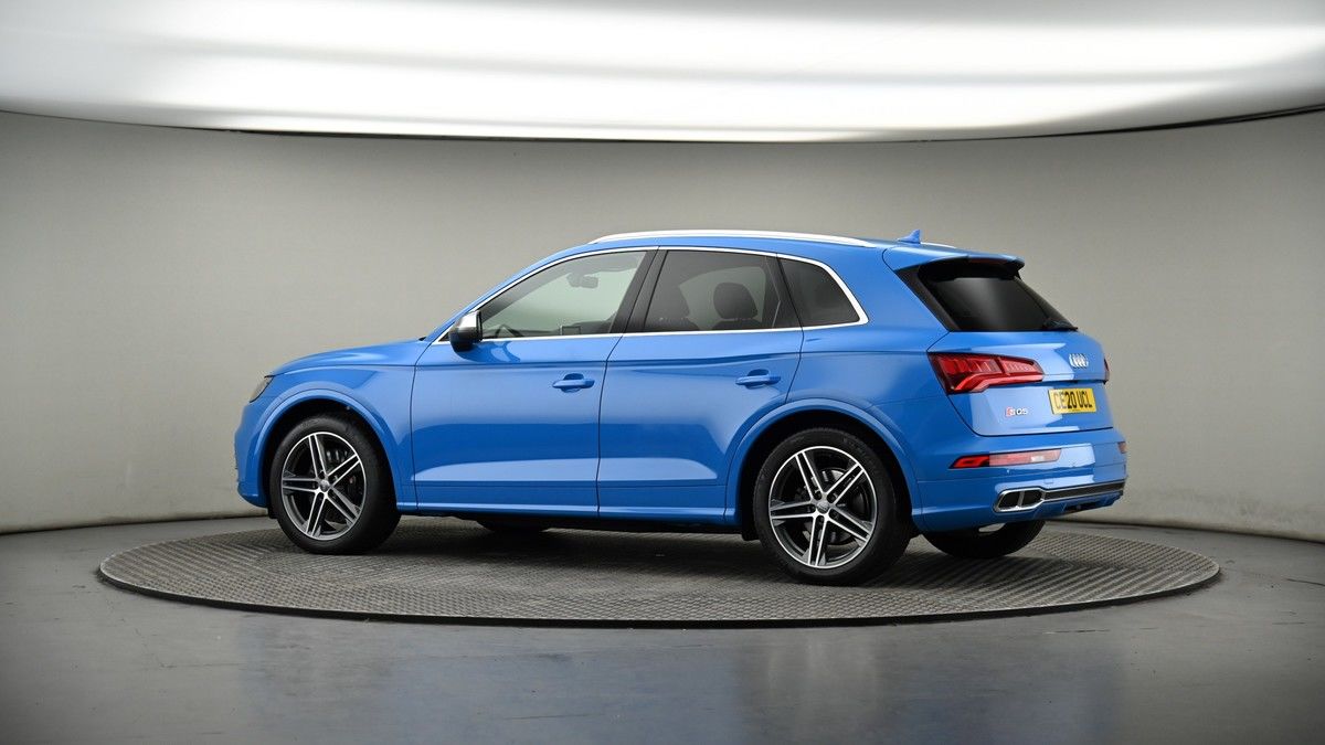 More views of Audi SQ5