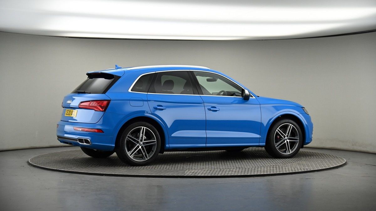 More views of Audi SQ5