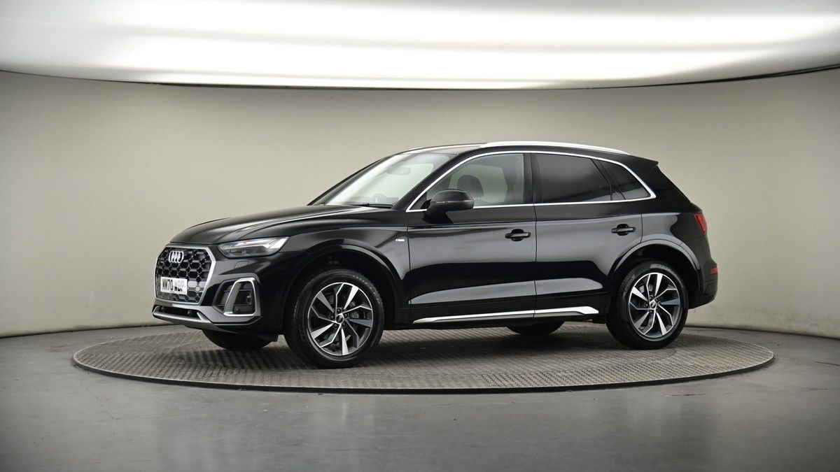 More views of Audi Q5