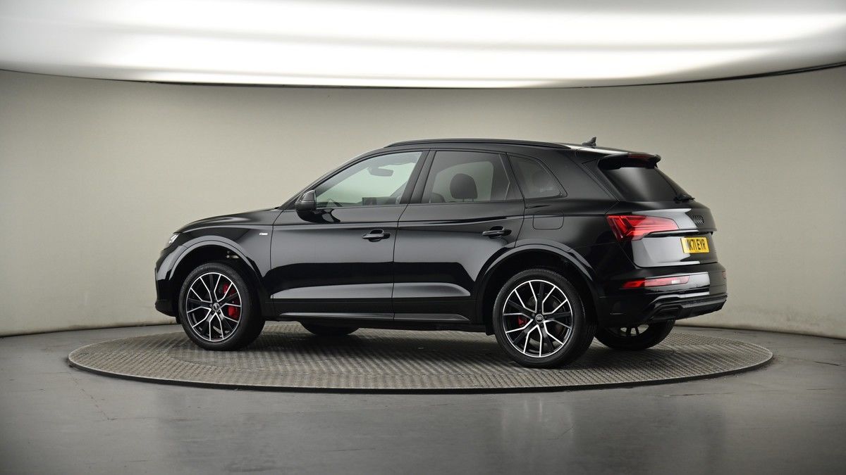 More views of Audi Q5