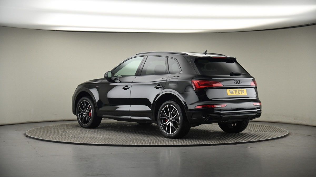 More views of Audi Q5