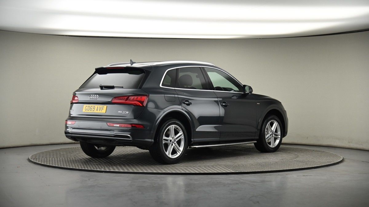 Audi Q5 Image 7