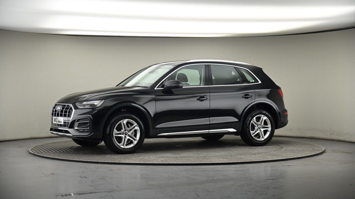 More views of Audi Q5