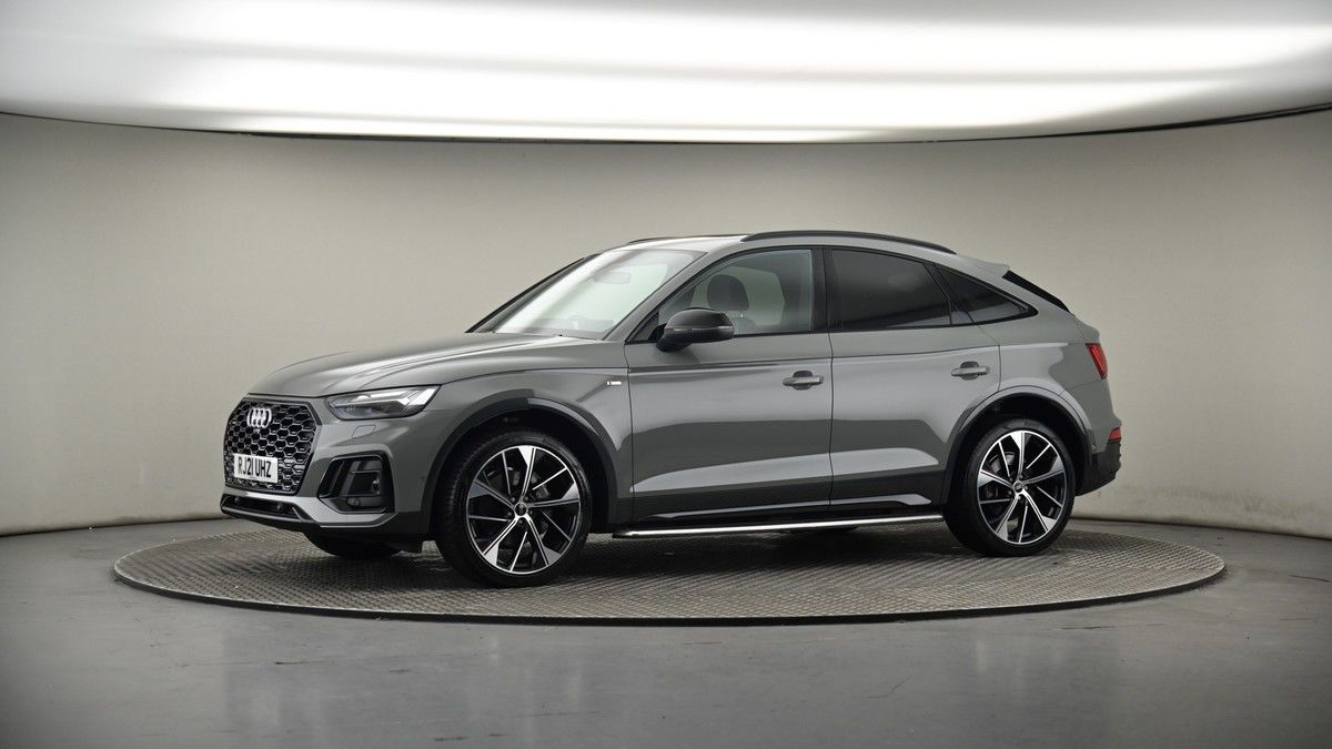 More views of Audi Q5