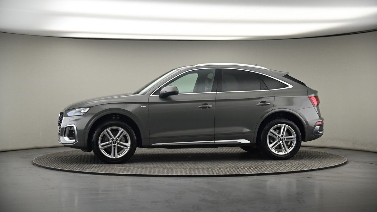 More views of Audi Q5