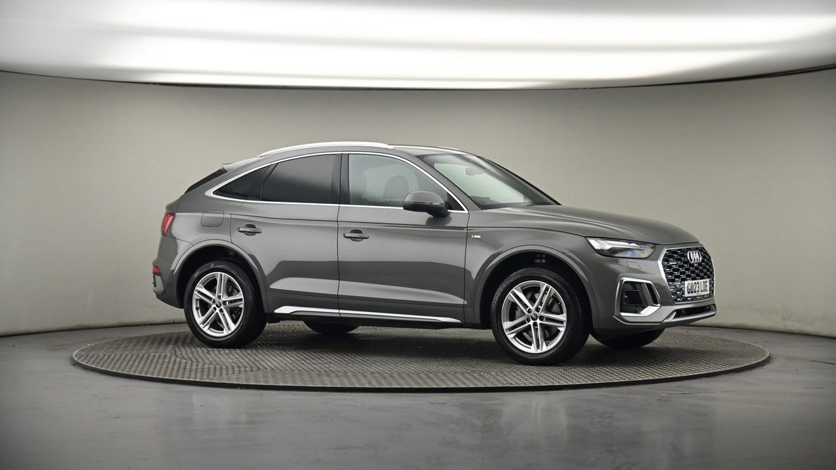 More views of Audi Q5