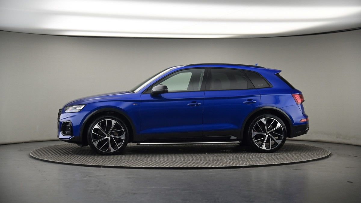 More views of Audi Q5