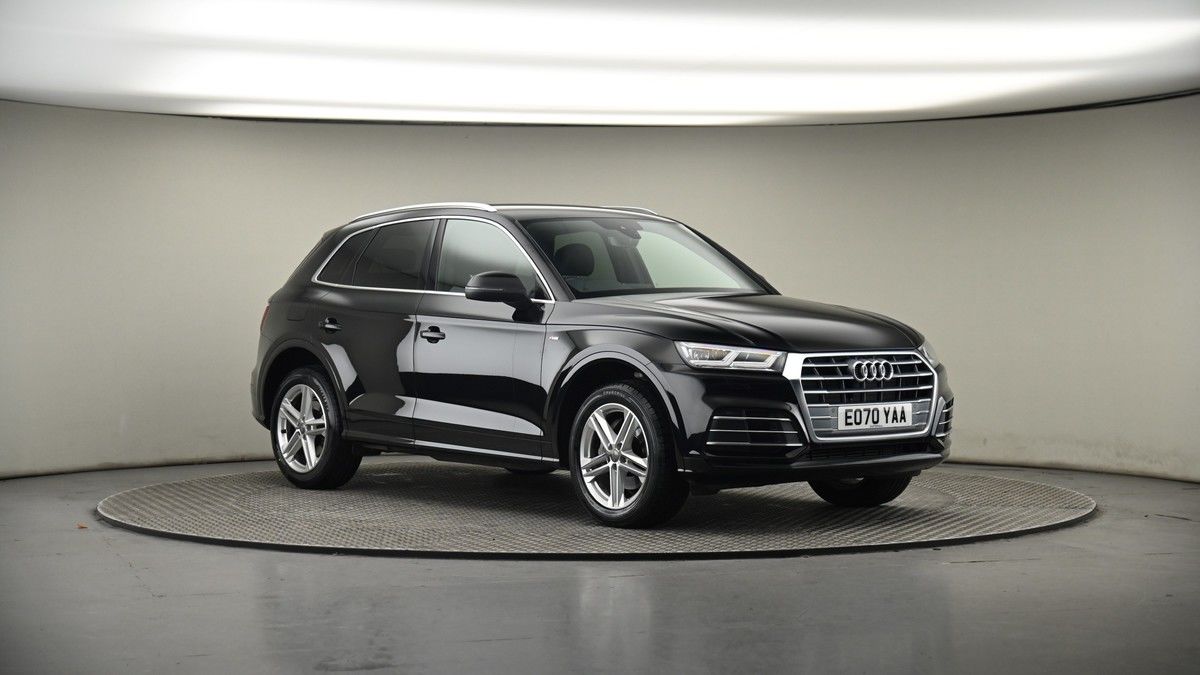 More views of Audi Q5