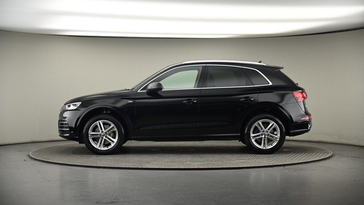 Audi Q5 Image 19