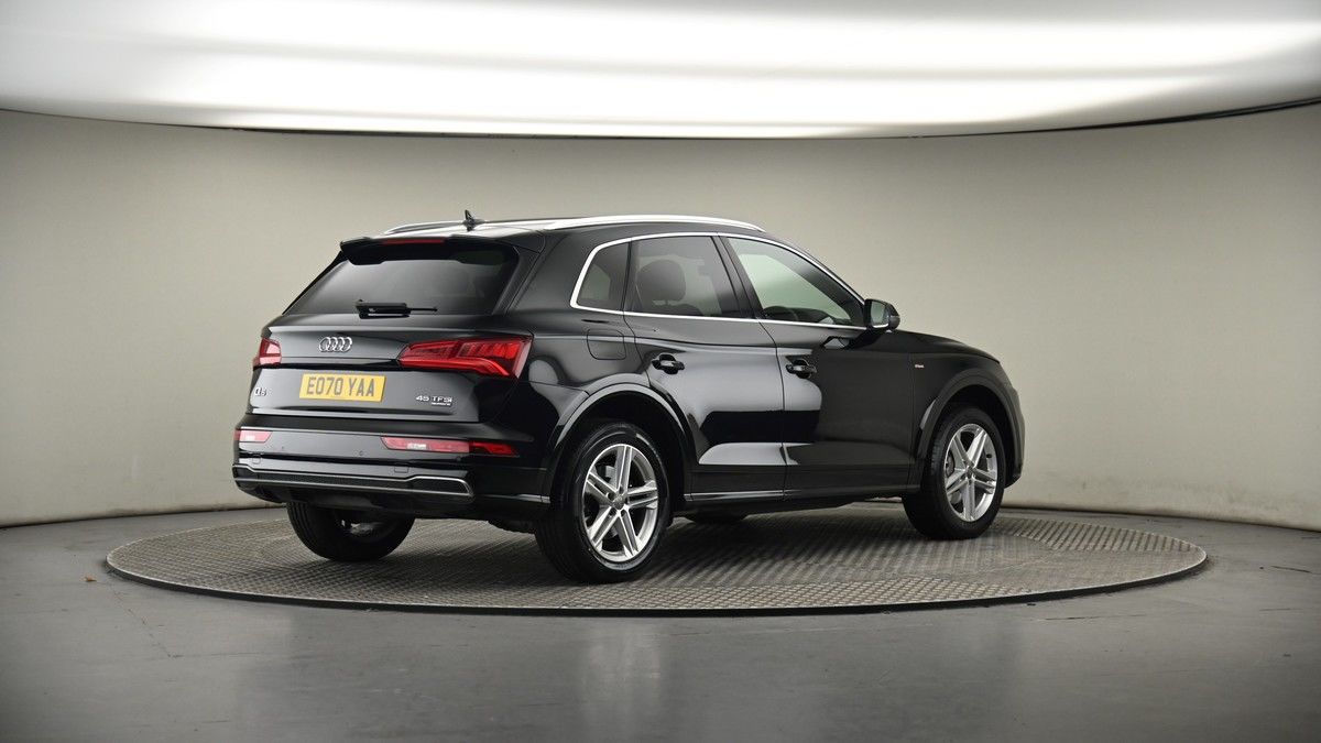 Audi Q5 Image 7