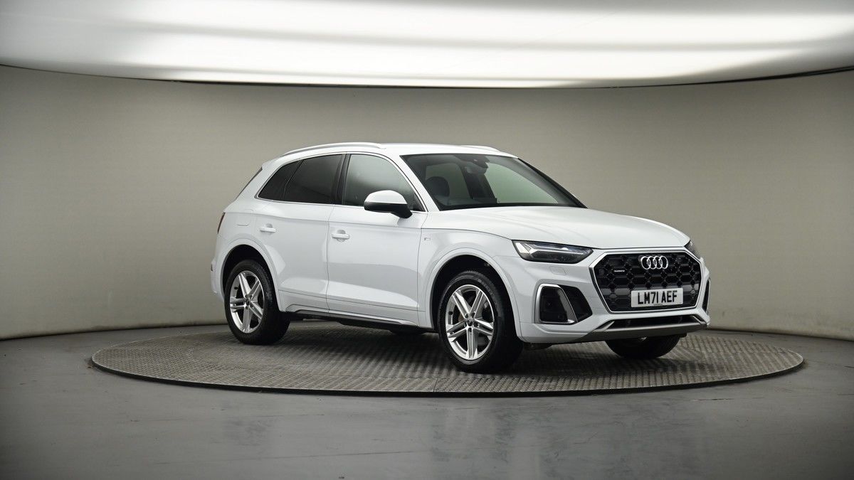 More views of Audi Q5