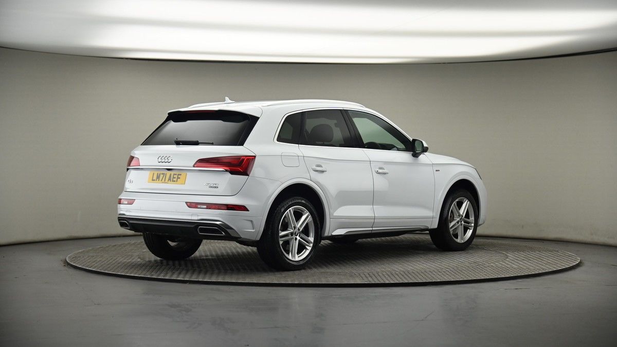 Audi Q5 Image 7