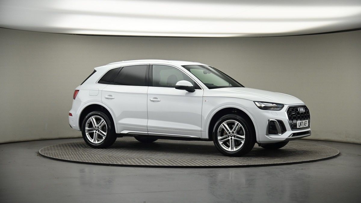 Audi Q5 Image 6