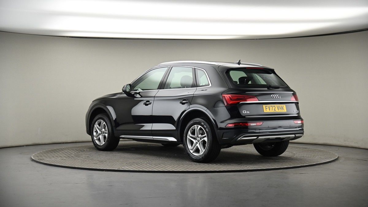 More views of Audi Q5