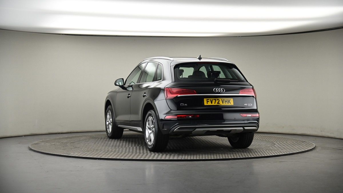 More views of Audi Q5