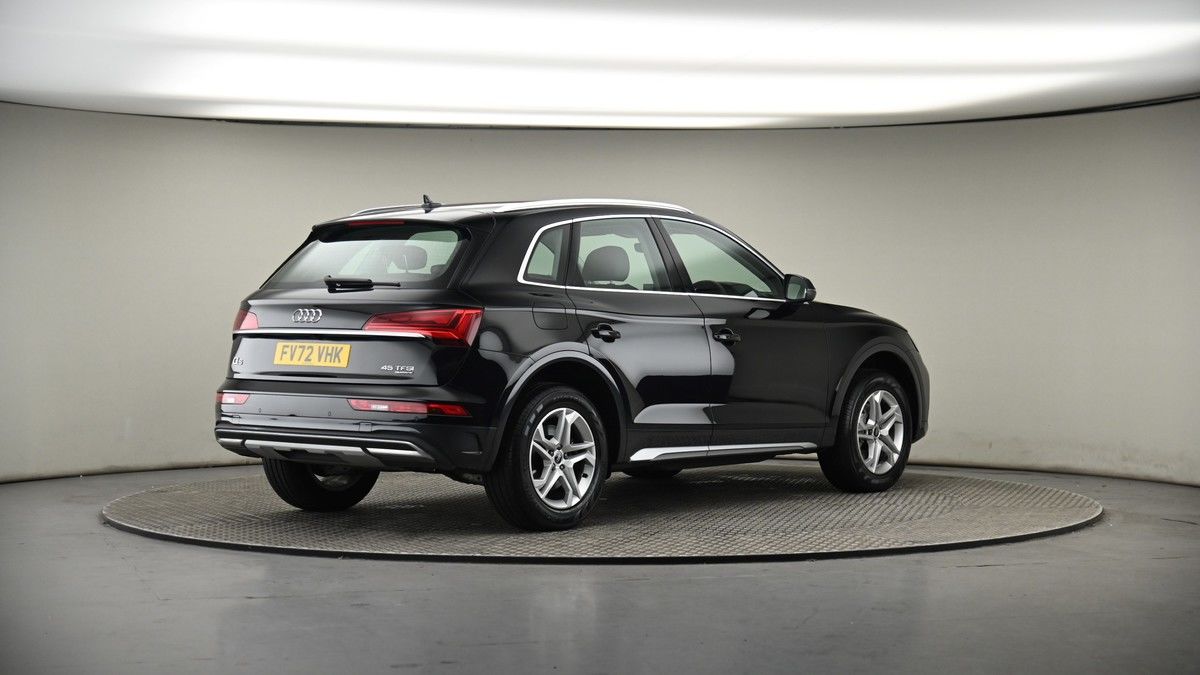 More views of Audi Q5