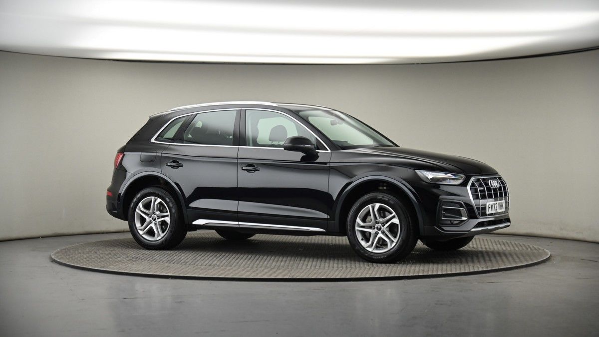 More views of Audi Q5