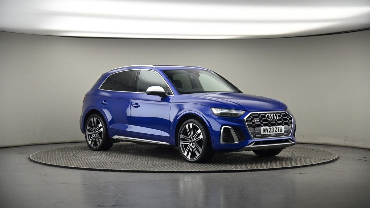 More views of Audi SQ5