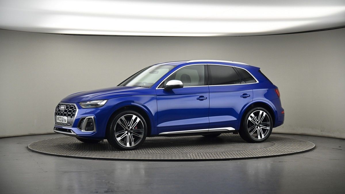 More views of Audi SQ5