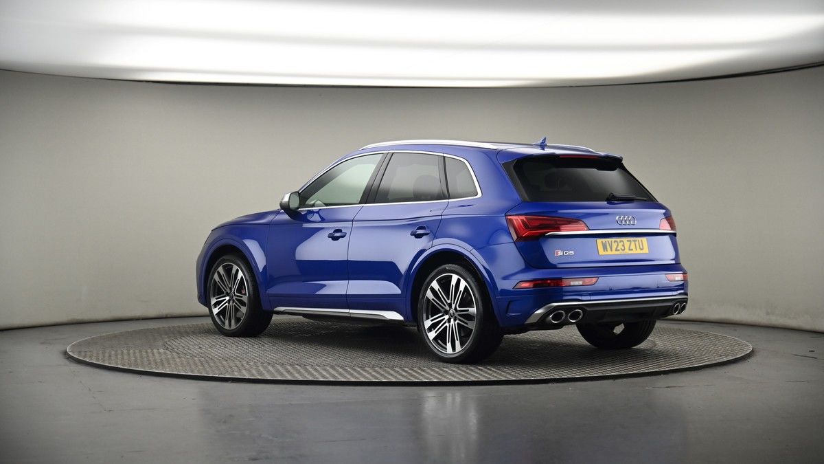 More views of Audi SQ5