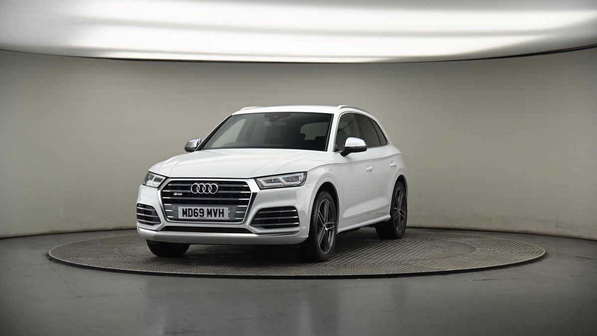 More views of Audi SQ5